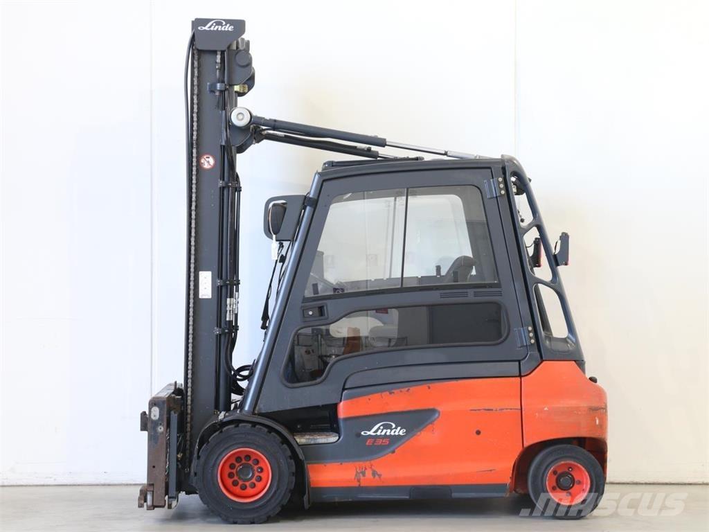 Linde E35L/387 Electric Forklifts