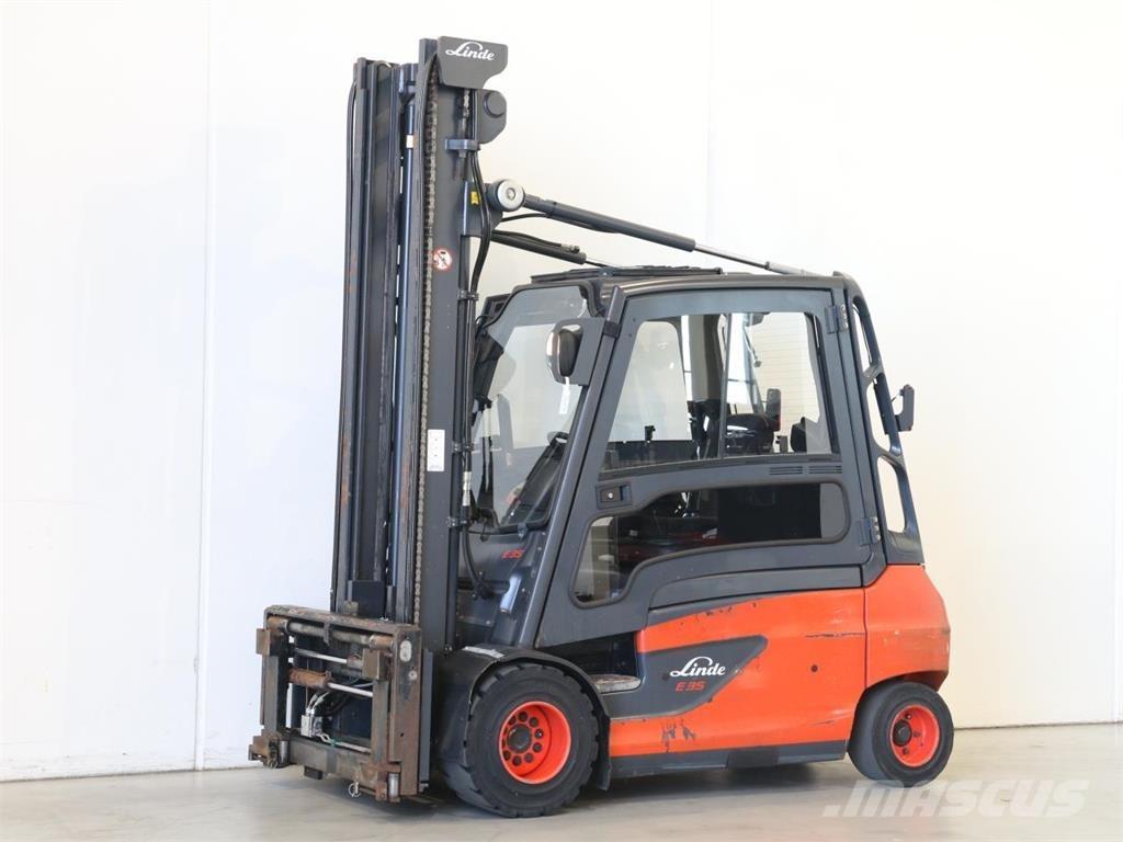 Linde E35L/387 Electric Forklifts