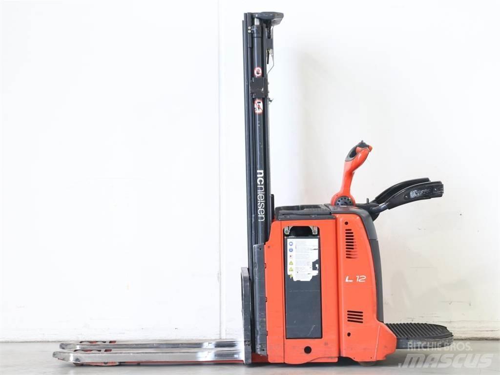 Linde L12LAP/133 Pedestrian stacker