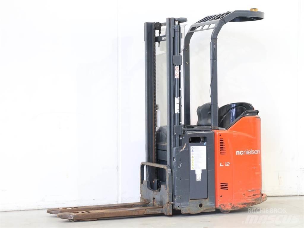 Linde L12LSP/133 Pedestrian stacker