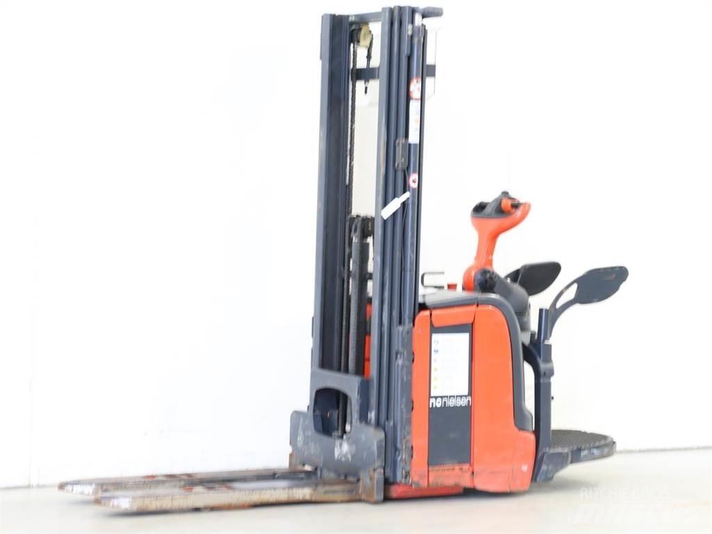 Linde L14API/372 Pedestrian stacker