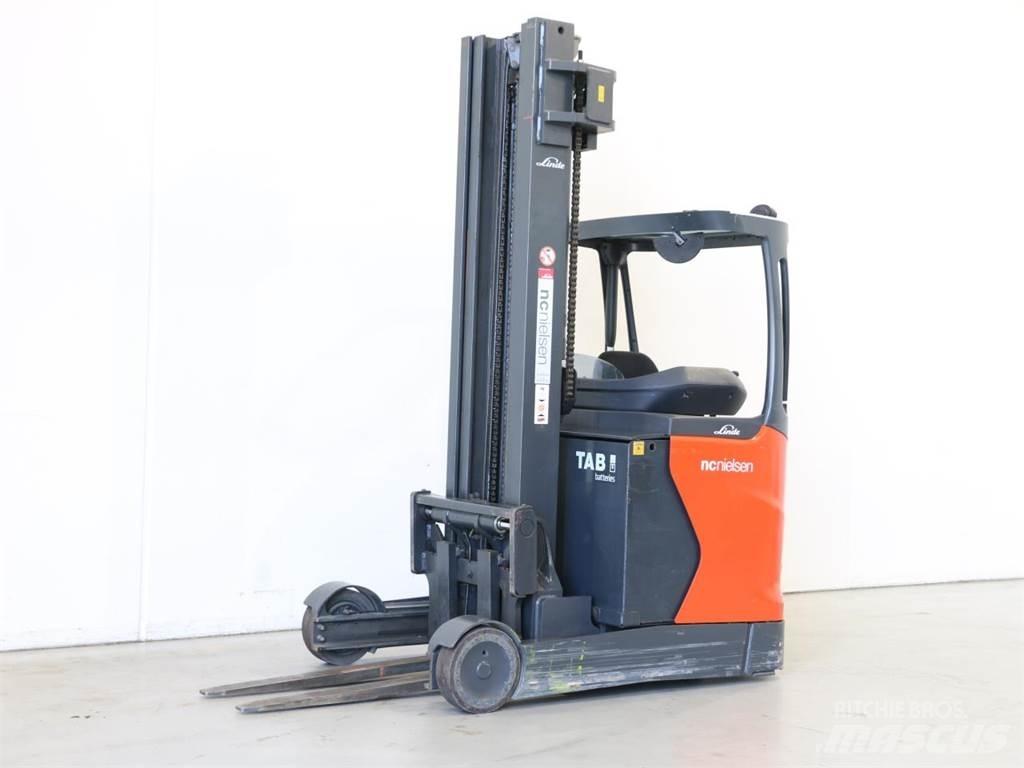 Linde R20/1120-01 Reach trucks