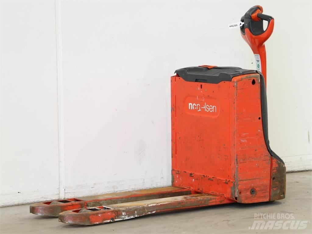 Linde T16/1152 Pedestrian stacker