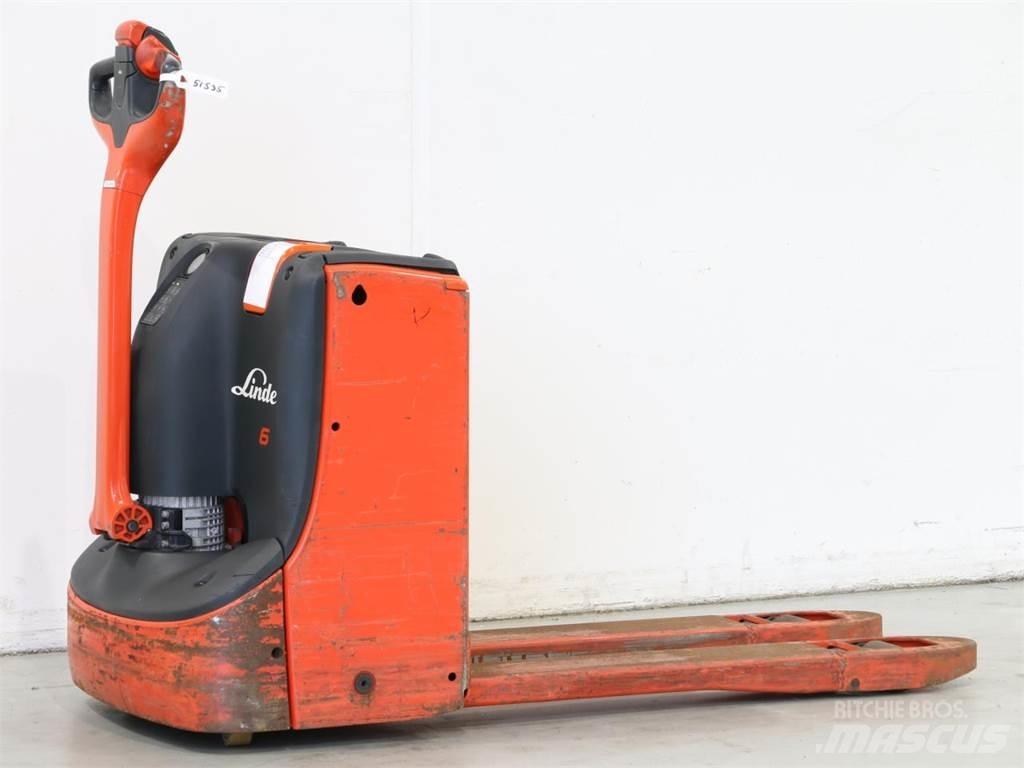Linde T16/1152 Pedestrian stacker