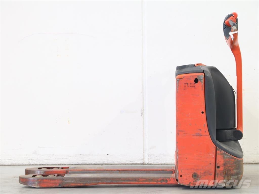 Linde T16/1152-00 Pedestrian stacker