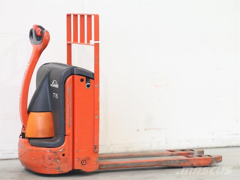 Linde T16/360 Pedestrian stacker