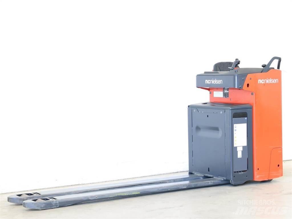 Linde T20R/1154 Pedestrian stacker