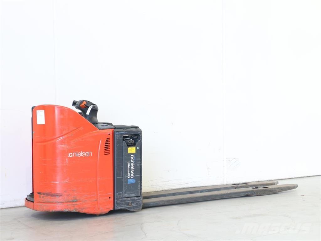 Linde T20SP/131 Pedestrian stacker