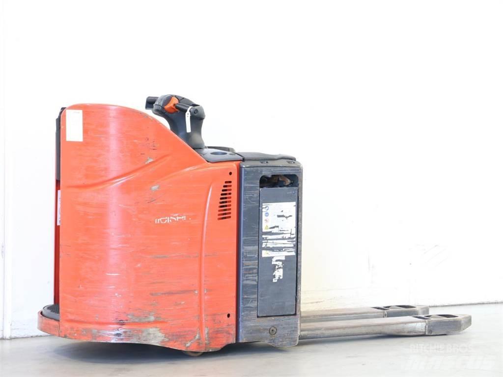 Linde T20SP/131 Pedestrian stacker