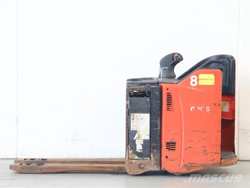 Linde T20SP/131-08 Pedestrian stacker