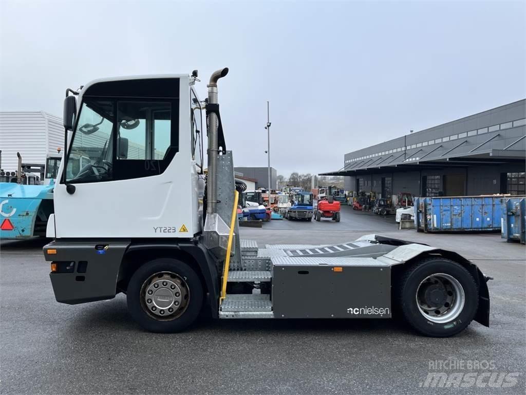 Terberg YT223 4x2 Others