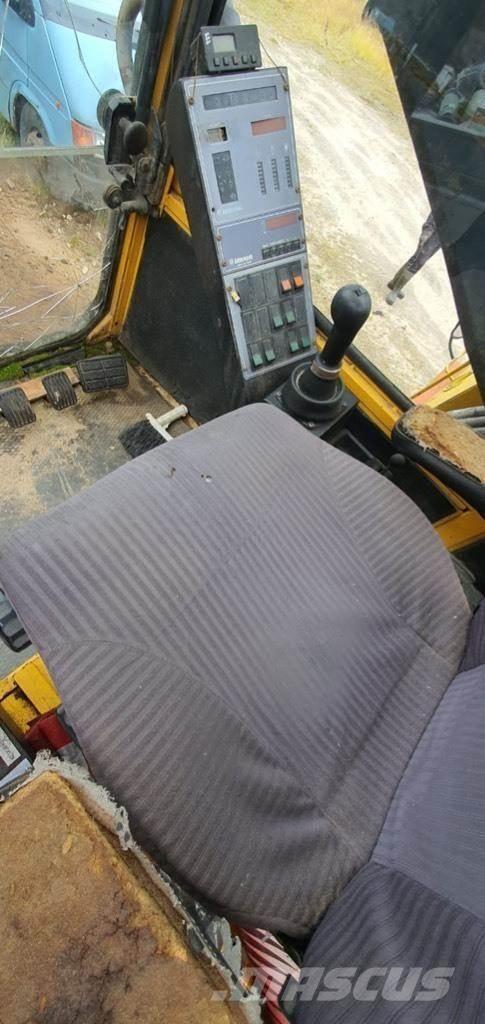 Åkerman H 14 BE Crawler Excavators