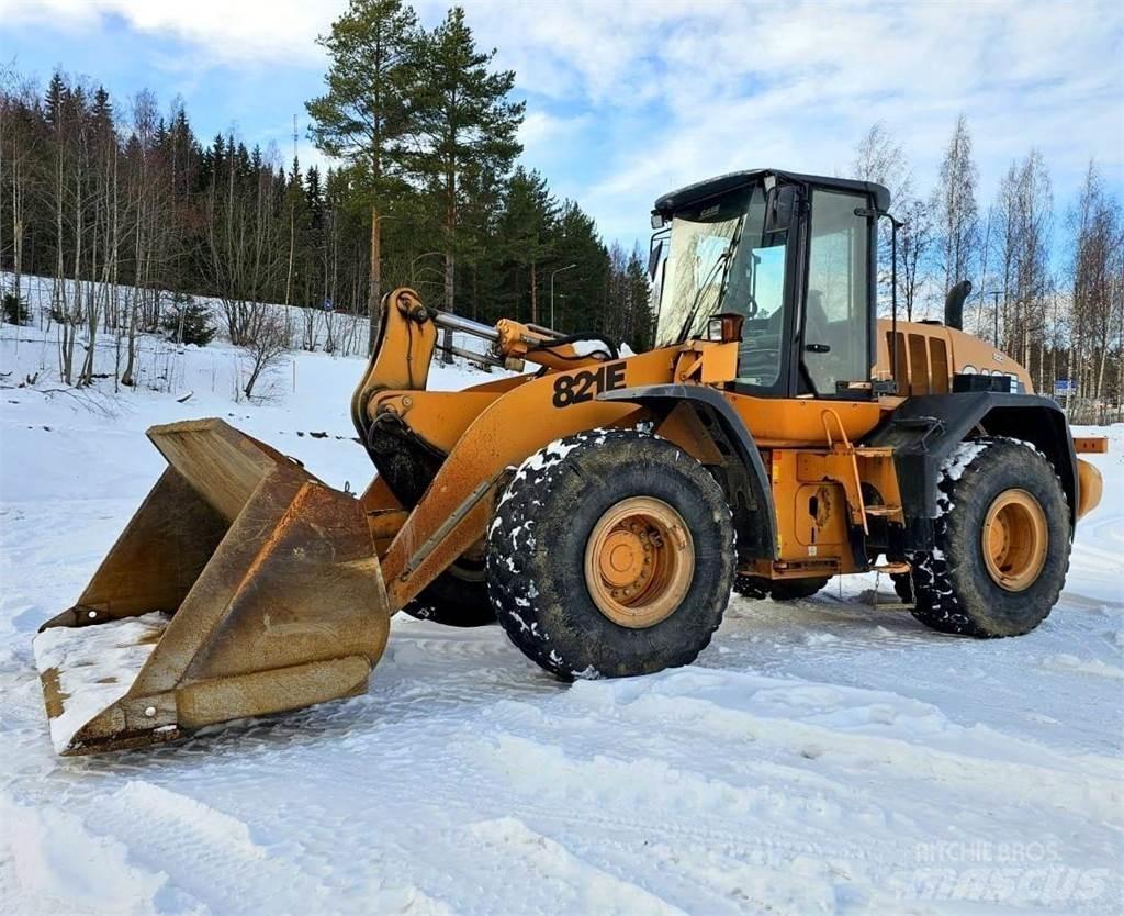 CASE 821E Wheel Loaders
