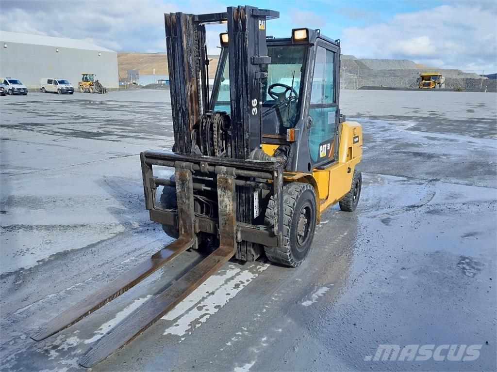 CAT DB50k2 Electric Forklifts