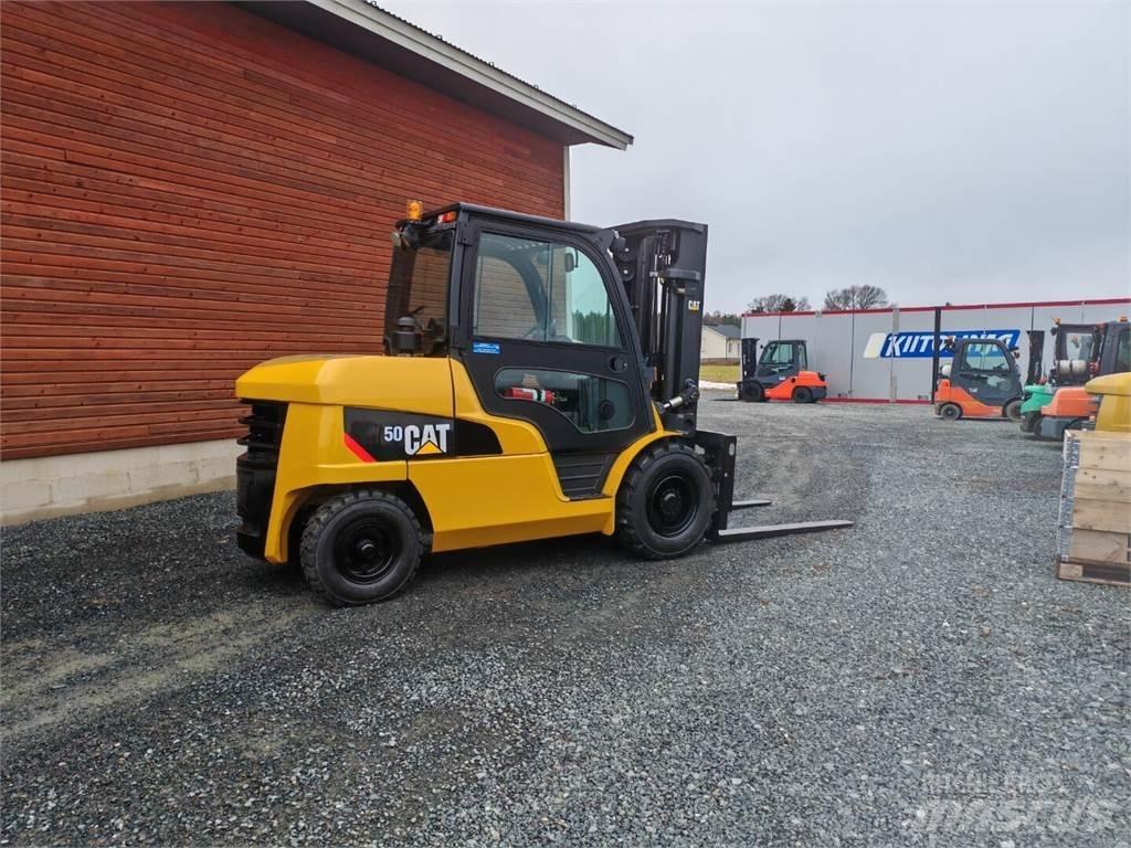 CAT DP50NT Diesel Forklifts