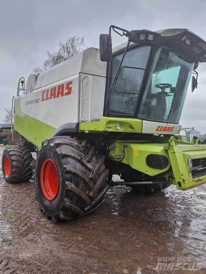 CLAAS LEXION 510 Combine Harvesters