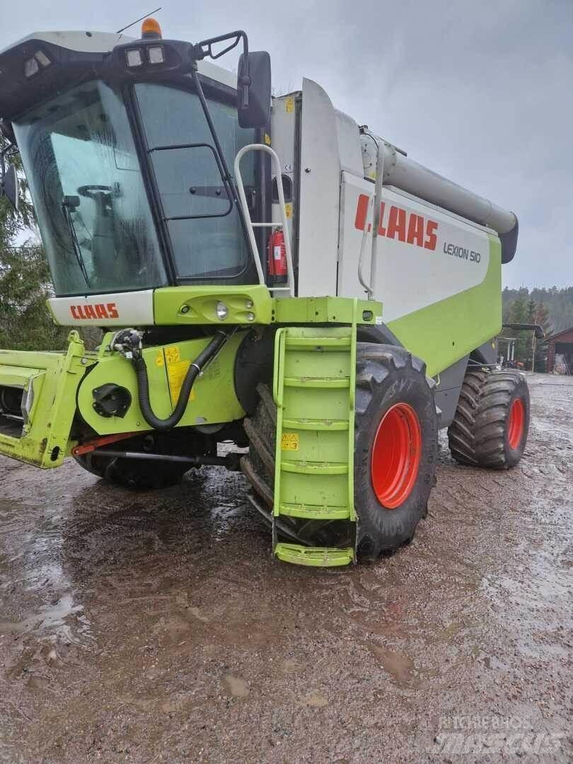 CLAAS LEXION 510 Combine Harvesters