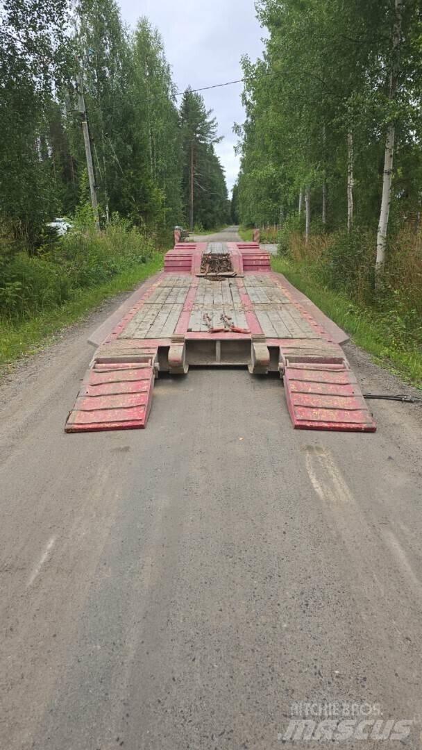 Hafo 3-akselinen Car Haulers