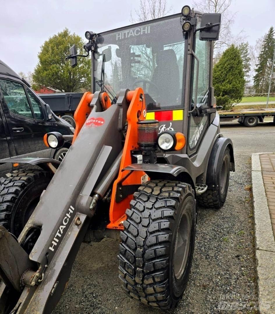 Hitachi ZW75 Mini Loader