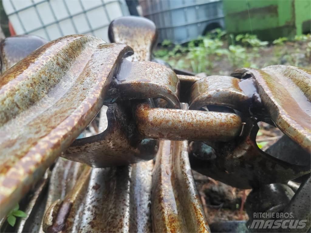 John Deere 1170 E Harvesters