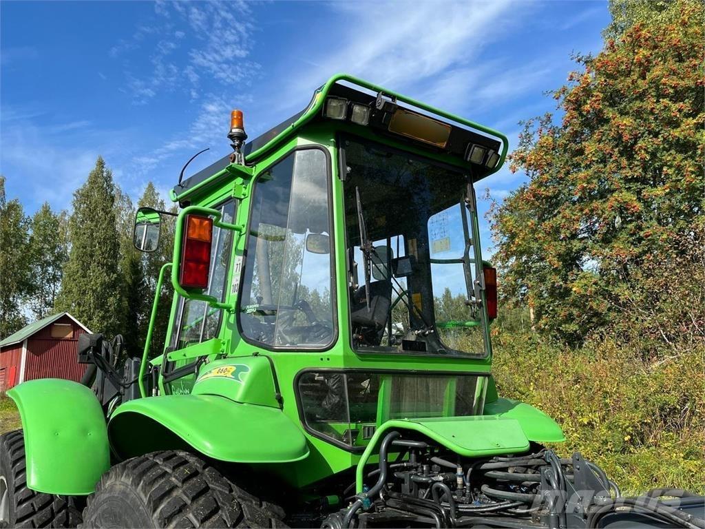 Lännen 860S Backhoe Loaders