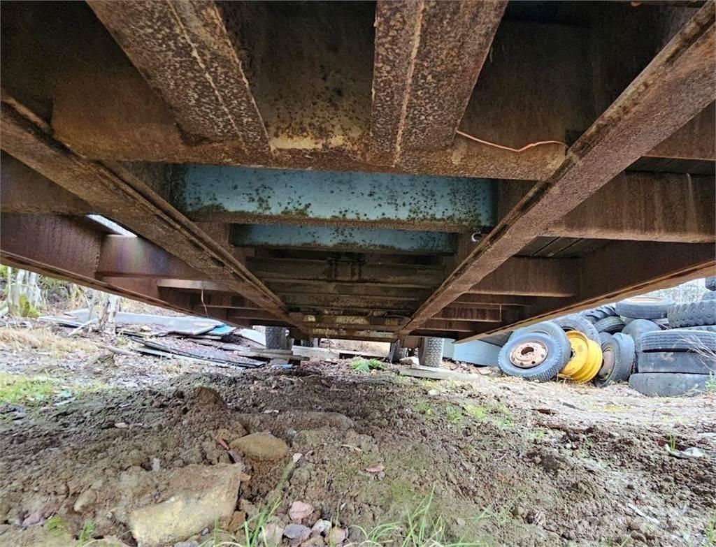  Lavetti Lowboy Trailers