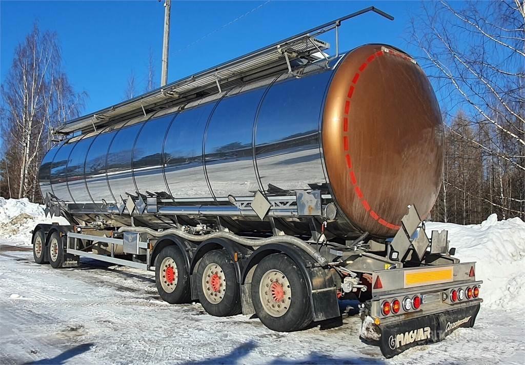Magyar R42ESD Tank Trailers