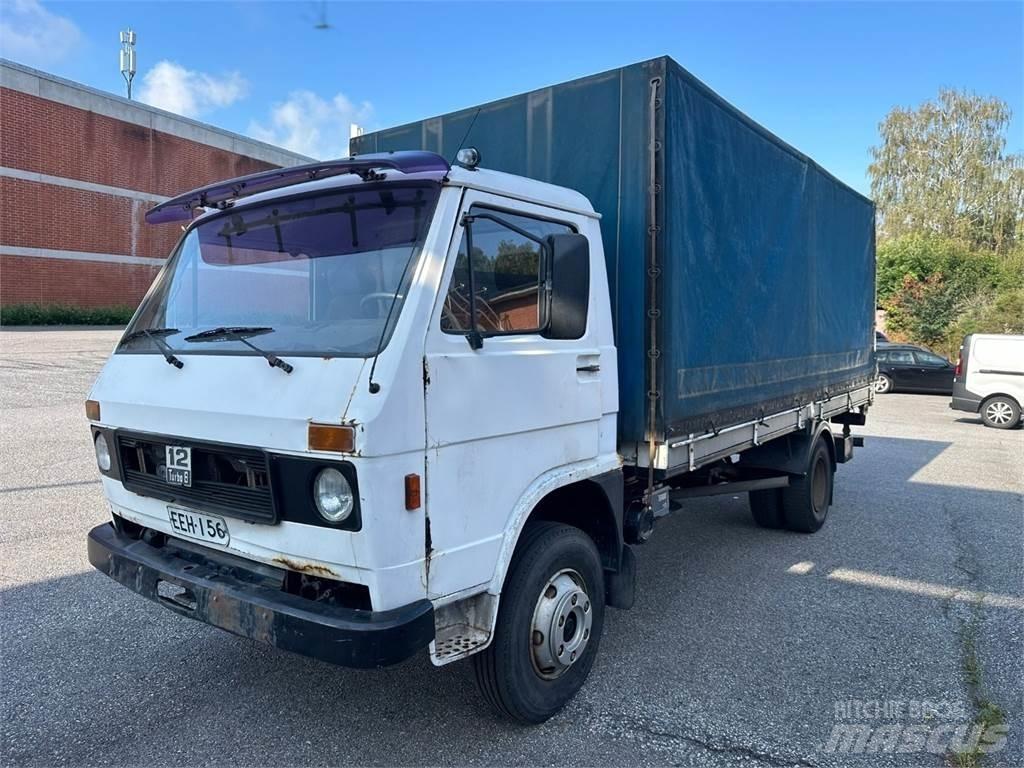 MAN Vw 9.136 Curtain Side Trucks