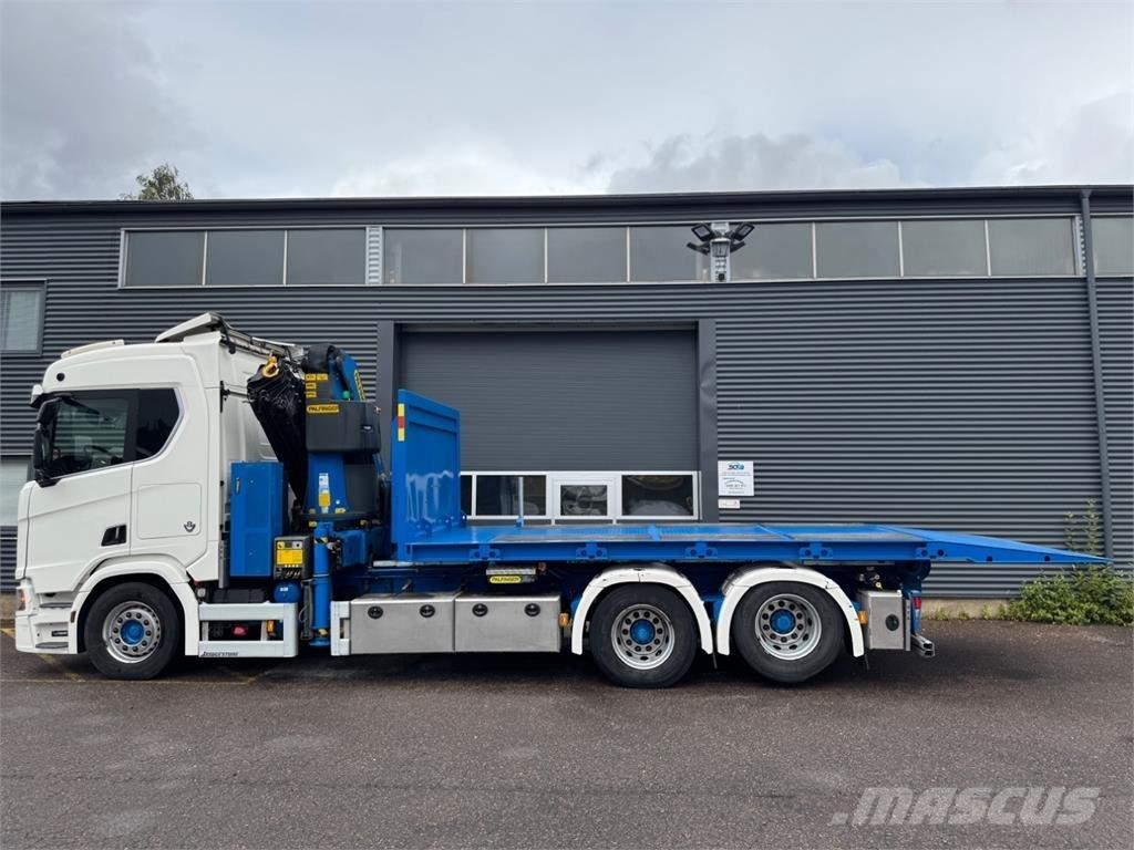 Scania R580 6X2 Boom / Crane / Bucket Trucks