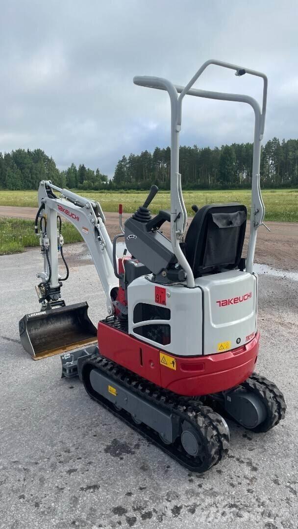 Takeuchi TB210R Mini Excavators <7t (Mini Diggers)