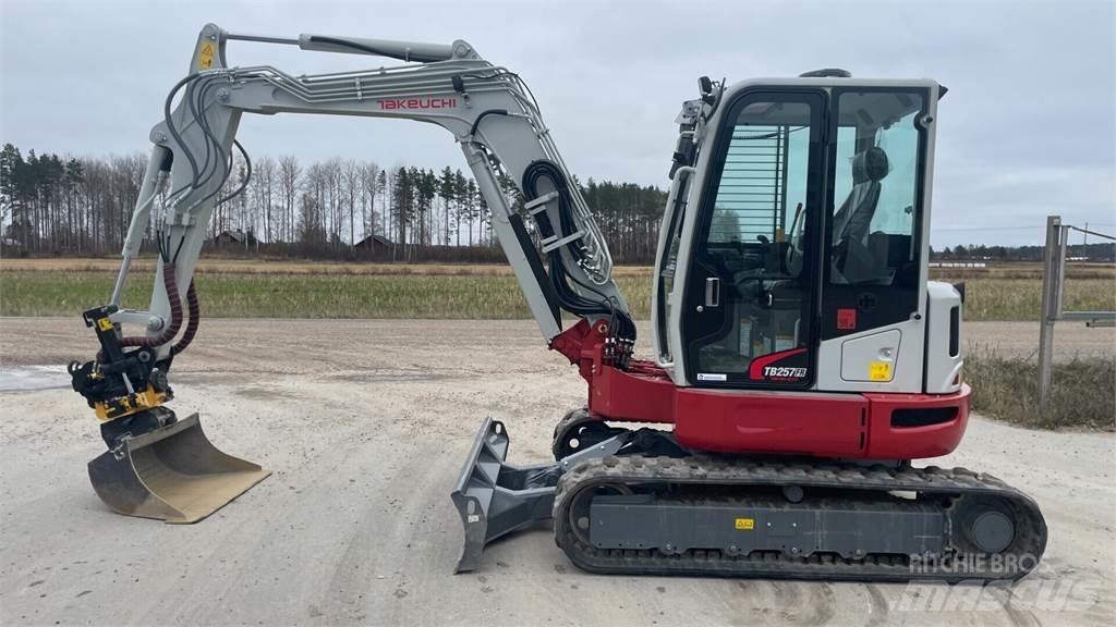 Takeuchi TB257FR Mini Excavators <7t (Mini Diggers)