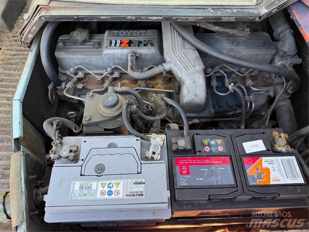 Toyota 02-5 FD35 Diesel Forklifts