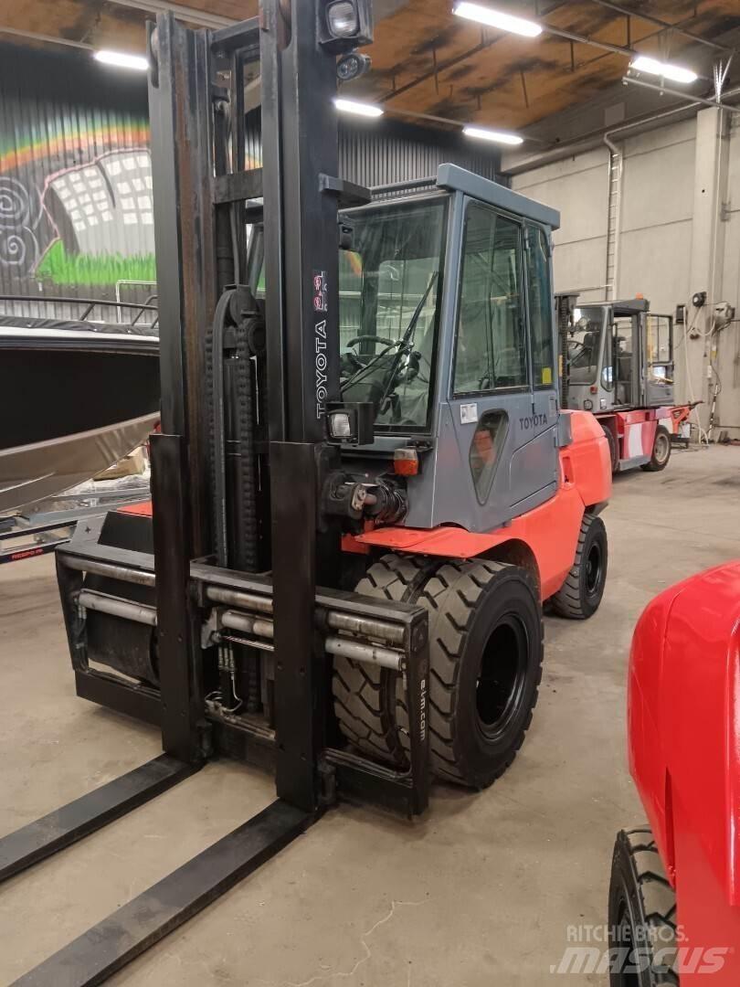 Toyota 02-7FD45 Diesel Forklifts