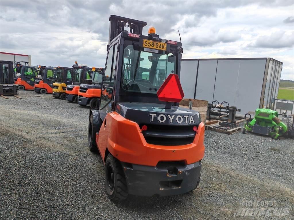 Toyota 40-8FD50N Diesel Forklifts