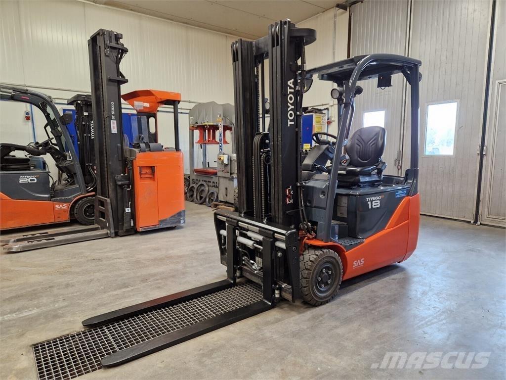 Toyota 8FBEK18T Electric Forklifts