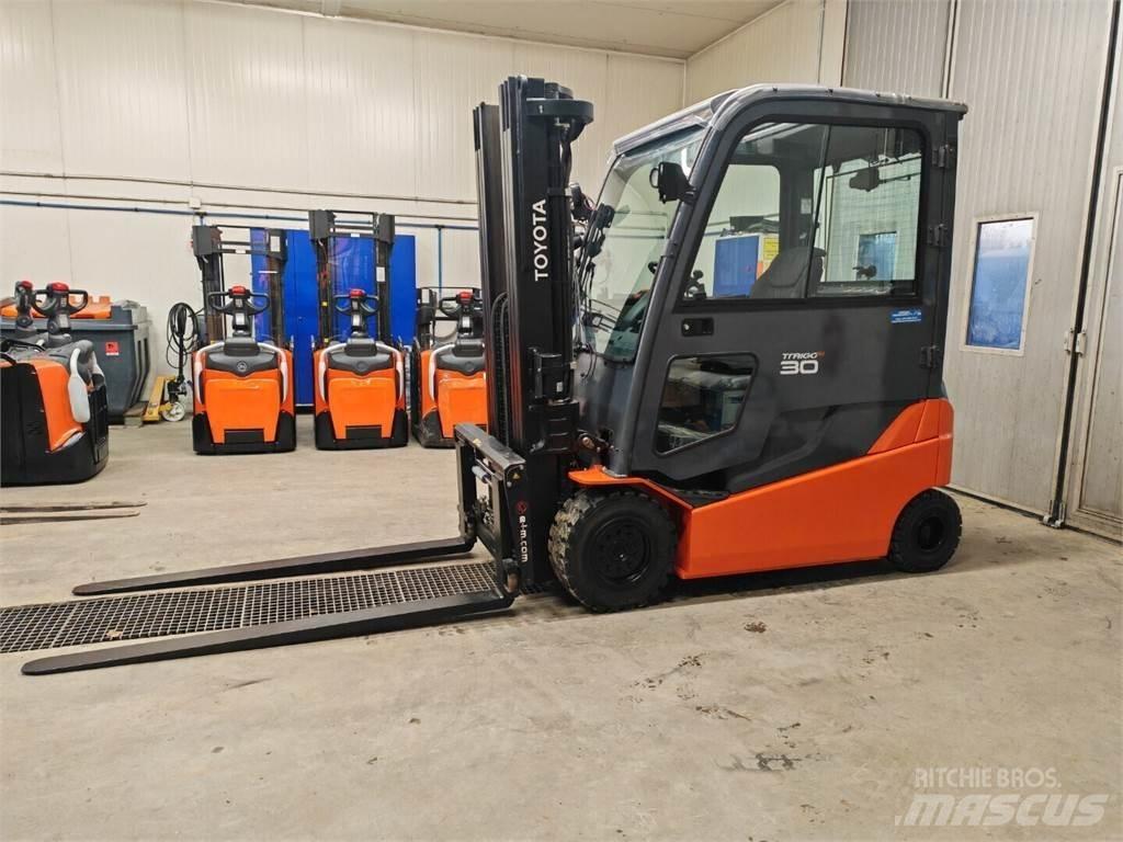 Toyota 8FBMT30 Electric Forklifts