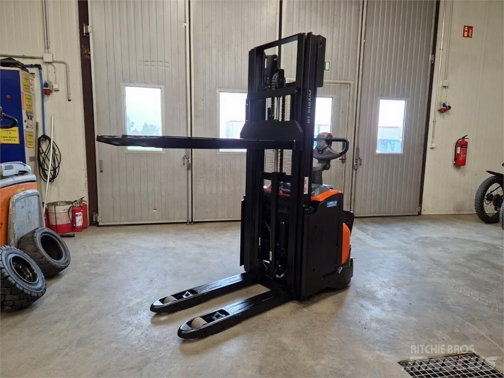 Toyota SWE120L Misc Forklifts