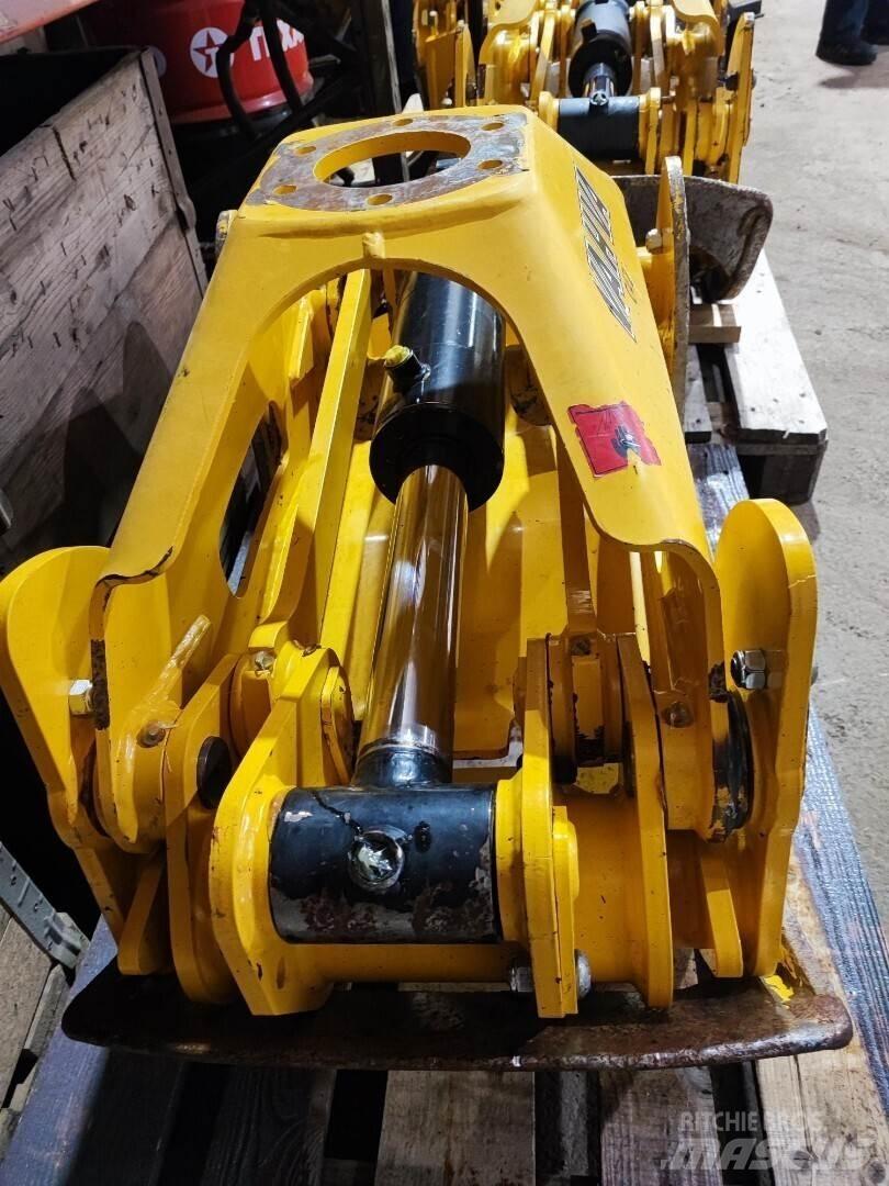 Vahva C42 Grapples/Grapple Trucks