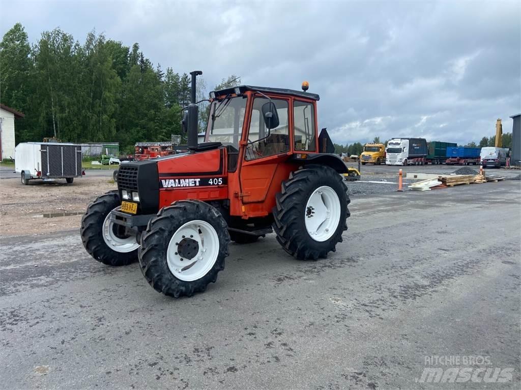 Valmet 405 Turbo Tractors