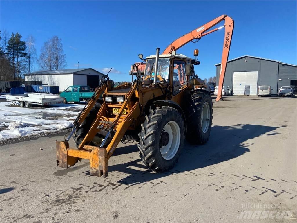 Valmet 802 Tractors