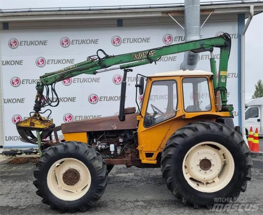 Valmet 802-4 Tractors