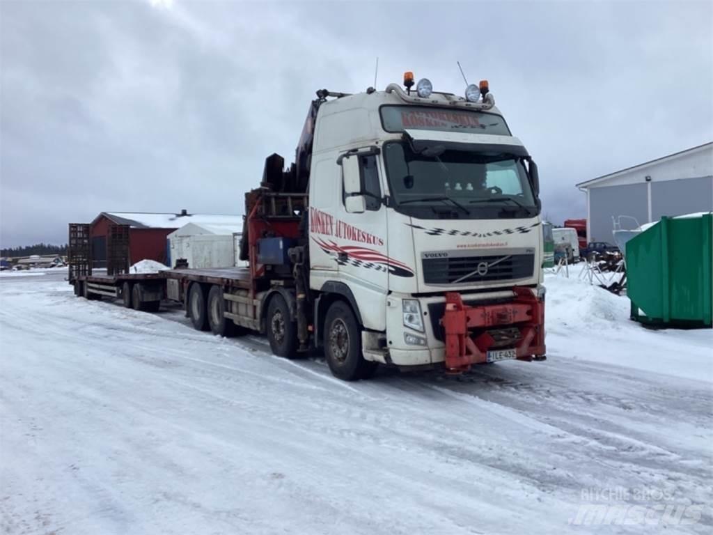 Volvo 8x4 Boom / Crane / Bucket Trucks