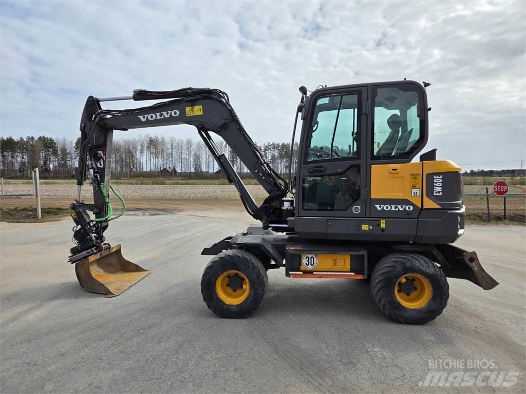 Volvo EW60E Wheeled excavators