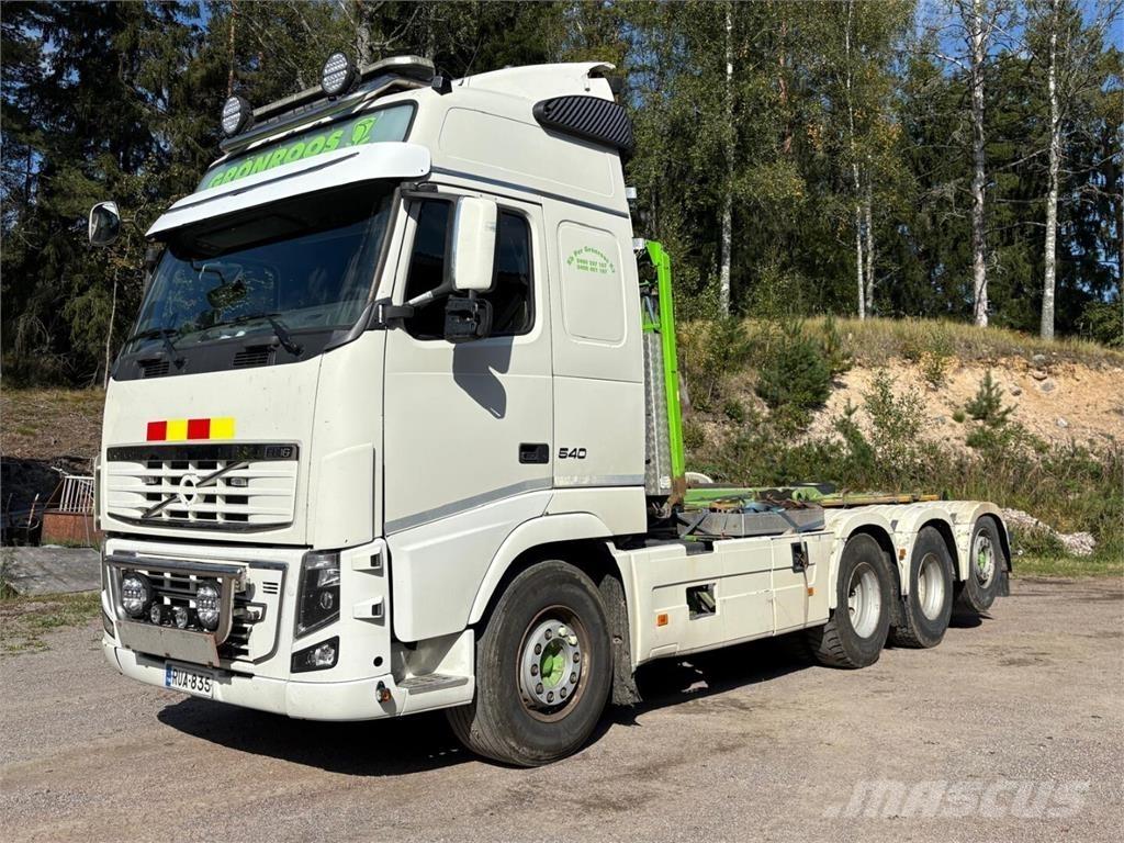 Volvo FH16 550 Hook lift trucks