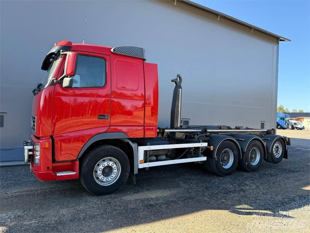 Volvo FH16 8x4 Hook lift trucks