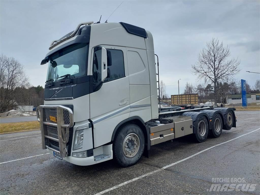 Volvo FH500 8x4 Hook lift trucks