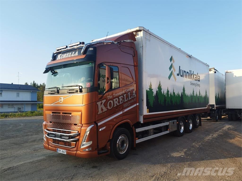Volvo FH500TC 8x4 Wood Chippers