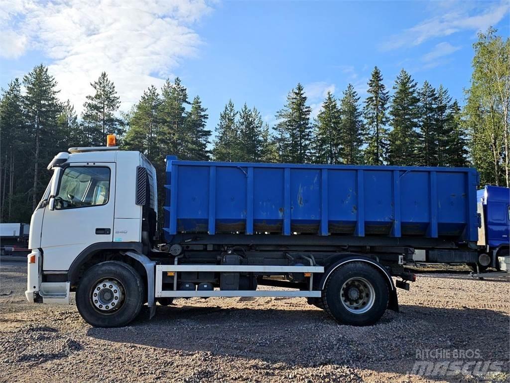 Volvo FM9 4x2 Hook lift trucks