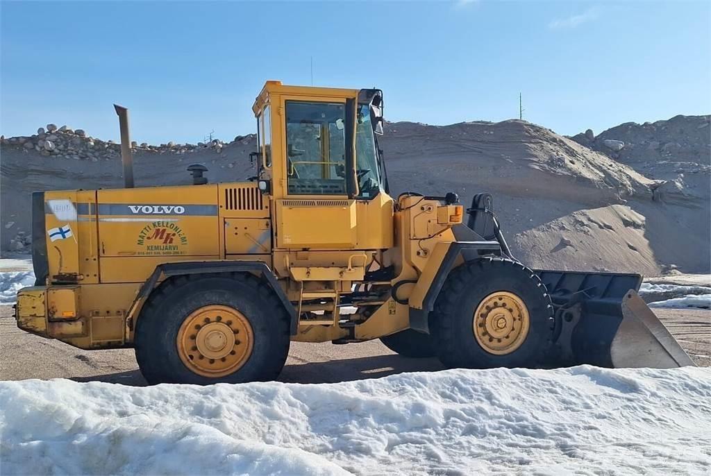 Volvo L 90 C Wheel Loaders