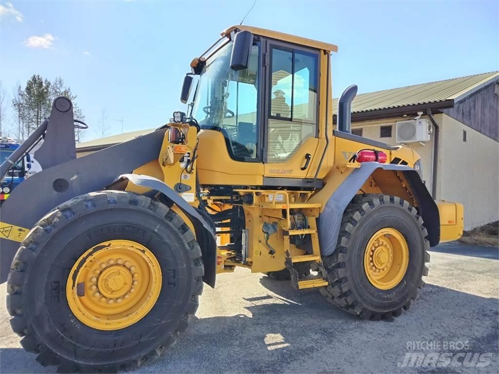 Volvo L 90 F Wheel Loaders
